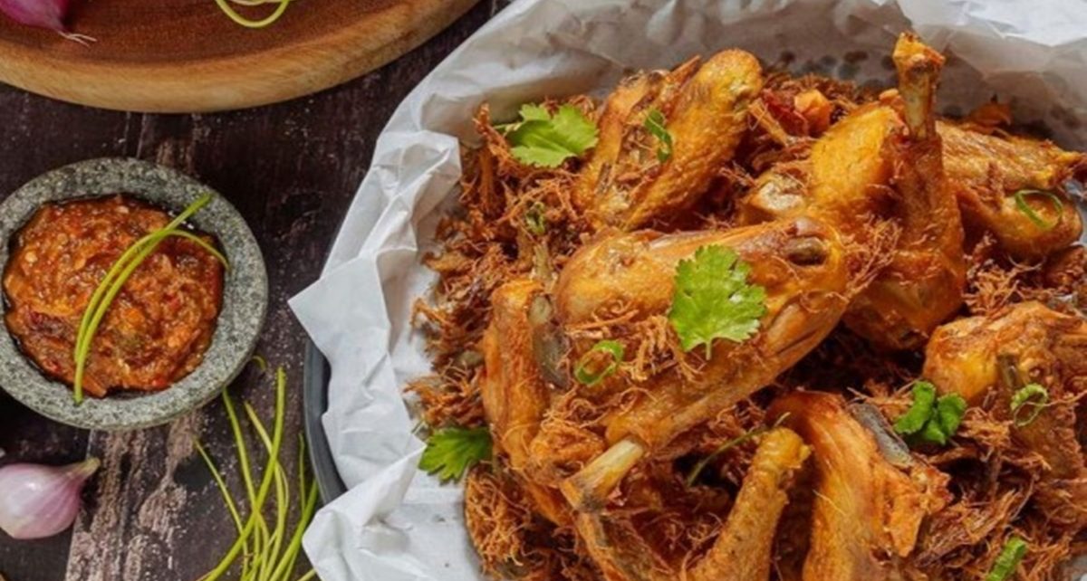 7 Varian Ayam Goreng Fenomenal yang Paling Menggugah Selera