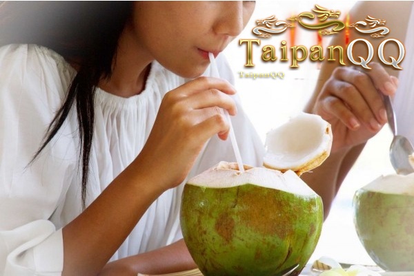 Manfaat Air Kelapa Di bandingkan Minuman Lain