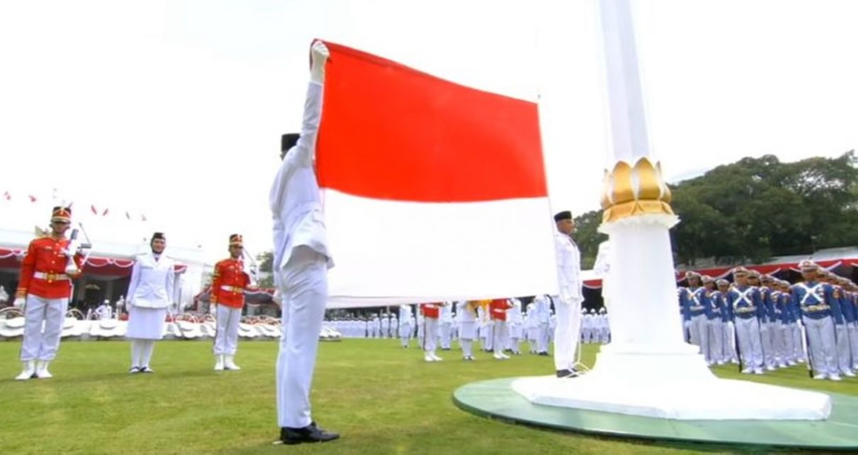 Pemasangan Bendera