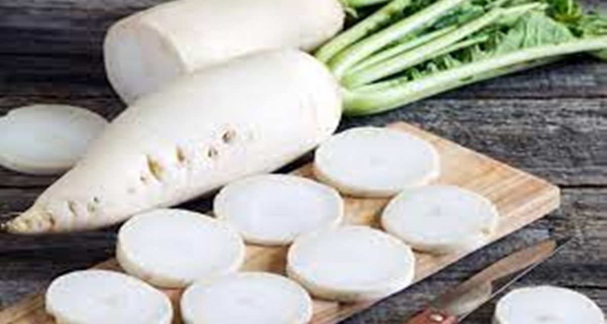 12 Manfaat Lobak Putih untuk Kesehatan, Ketahui Juga Efek Sampingnya