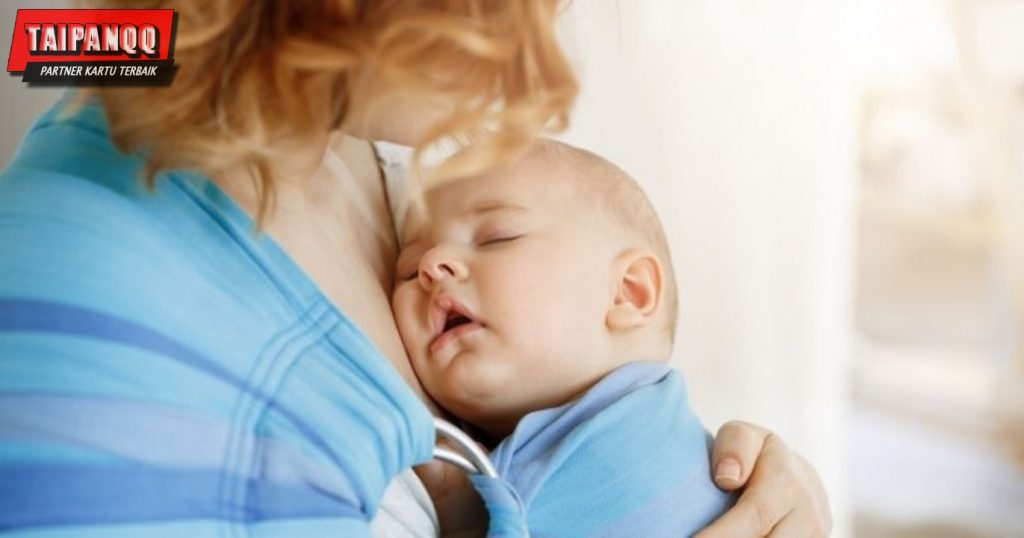 Pemicu Bayi Mengeluarkan Suara Saat Tidur