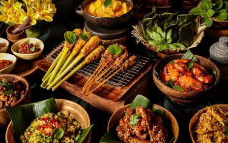 11 Kuliner Khas Lombok yang Terkenal Lezat, Kaya Rempah