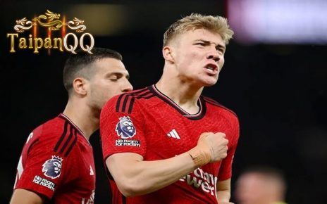 5 Pemain Manchester United dengan Nomor Punggung 9 Sebelum Rasmus Hojlund