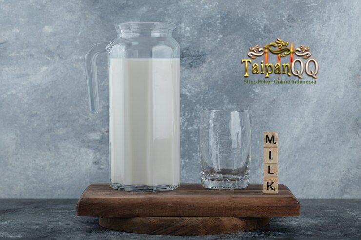 Gambar ini memiliki atribut alt yang kosong; nama filenya adalah jug-milk-glass-water-wooden-board-114579-38442-5f33a6106b7b2abdfec00ff311918826-d2209ab2d0bd1e188138bb1caa6ef724.jpg