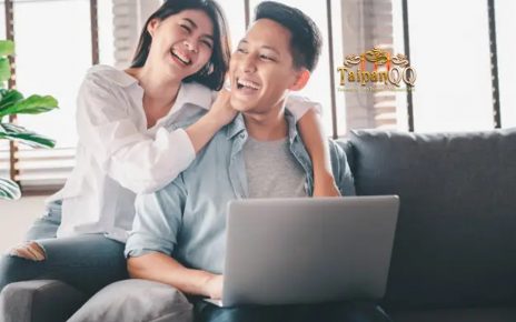 Sifat Wanita Sagitarius saat Jatuh Cinta Tak Ada yang Ditutupi