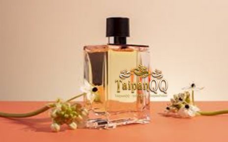 Parfum yang Tercium dari Jarak Jauh Wangi