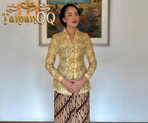 Kebaya Tradisional Terbaik 2024