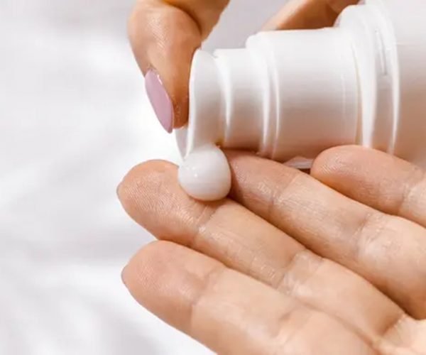 Menggunakan Moisturizer dengan Benar Menurut Ahli